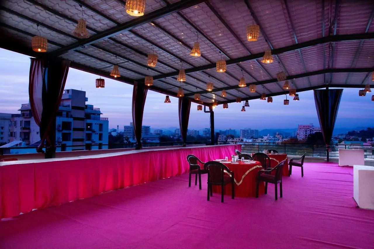 Hotel Bhairav Bagh With Swimming Pool Udaipur