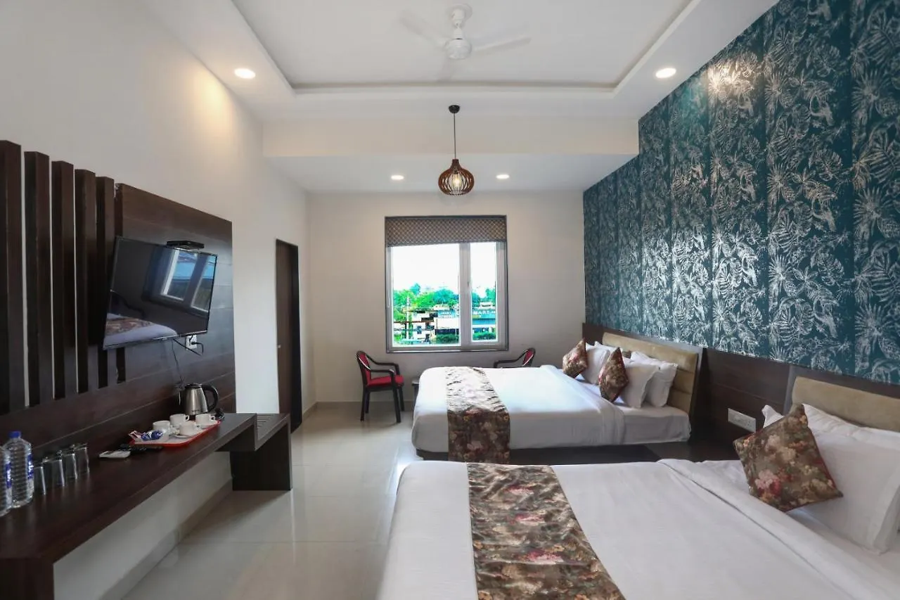 Hotel Bhairav Bagh With Swimming Pool Udaipur 3*,  India
