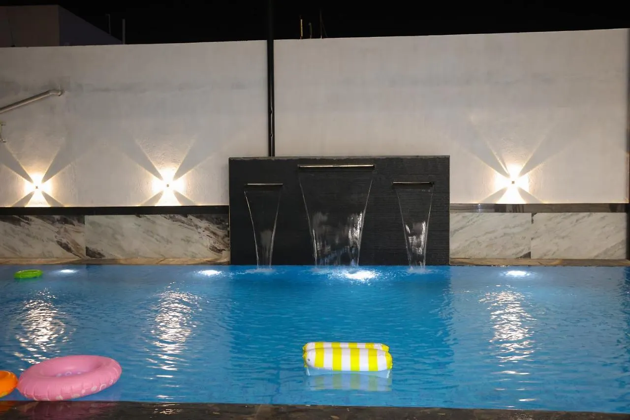 Hotel Bhairav Bagh With Swimming Pool Udaipur