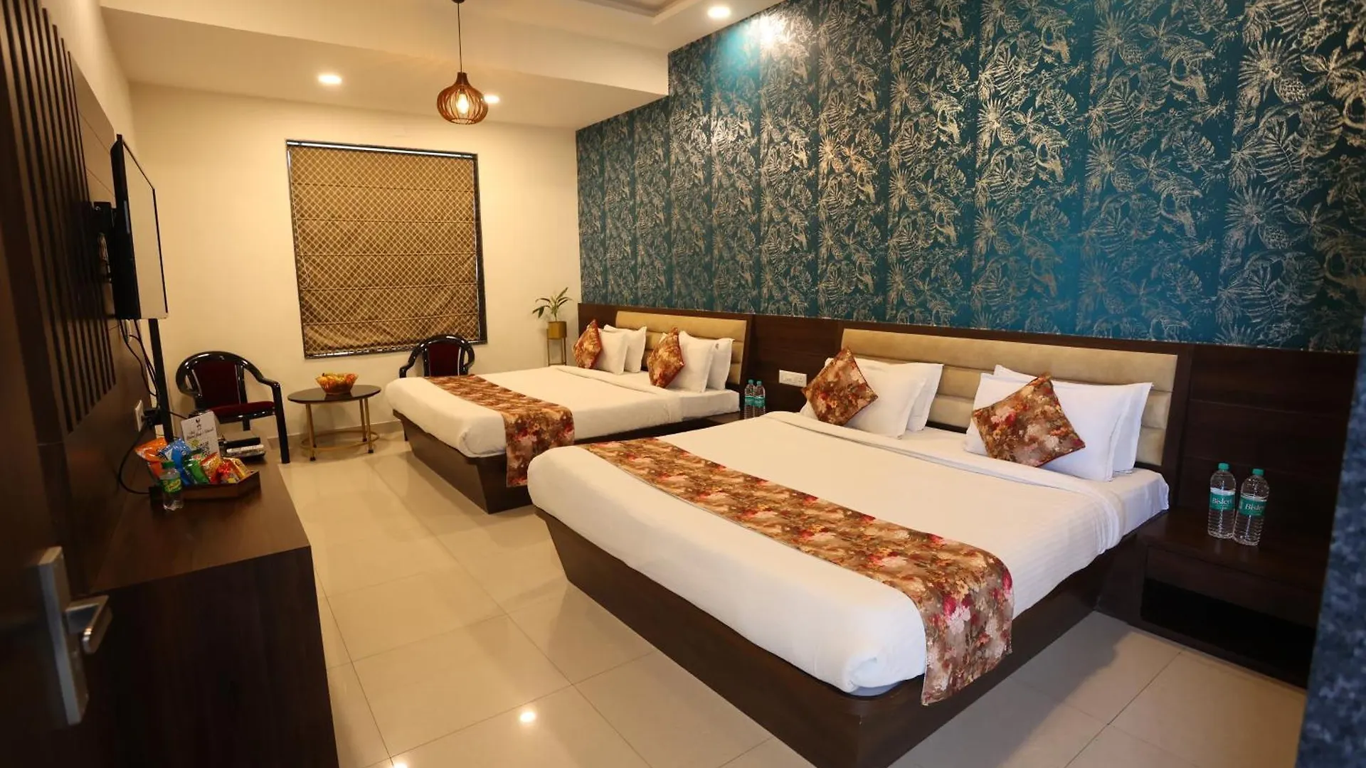 ***  Hotel Bhairav Bagh With Swimming Pool Udaipur India