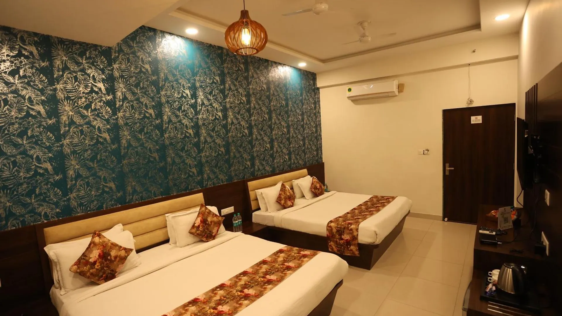 Hotel Bhairav Bagh With Swimming Pool Udaipur