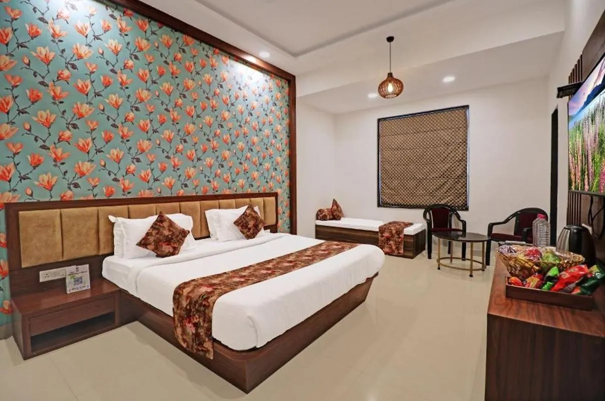 Hotel Bhairav Bagh With Swimming Pool Udaipur